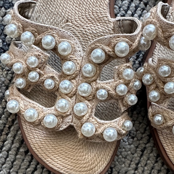 Sam Edelman - Picture 3 of 5